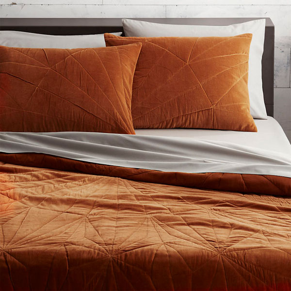 Moda en textiles de estilo decadente