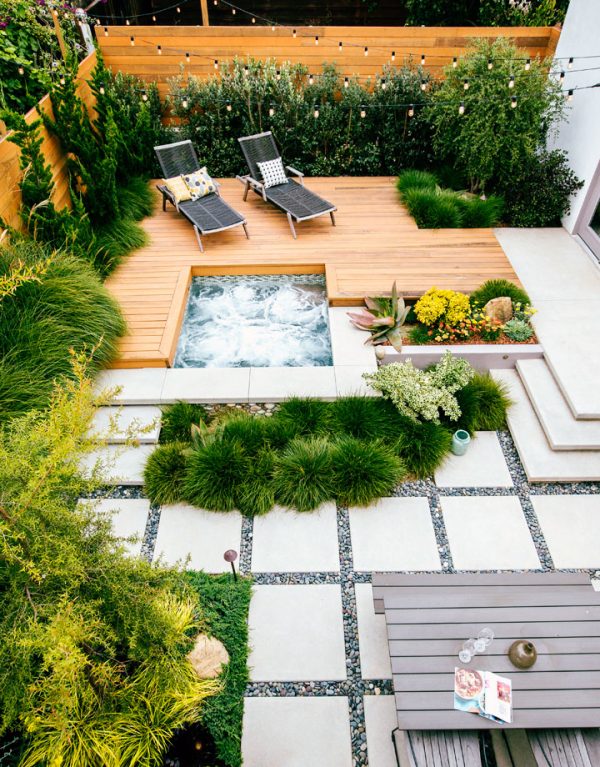 Muebles y complementos que no pueden faltar en un jardín