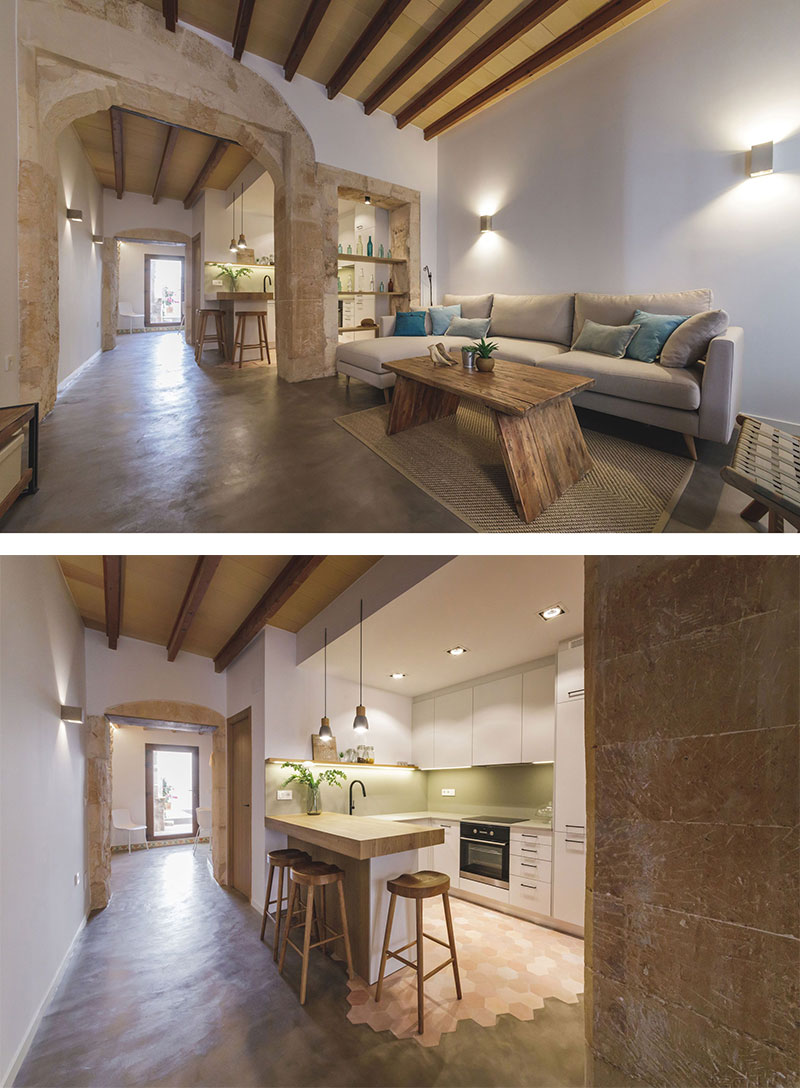 Casa antigua restaurada en Mallorca salón y cocina