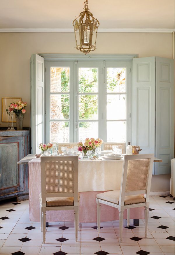 Decoración Provenzal: 7 Claves para Transformar tu Casa en 2026